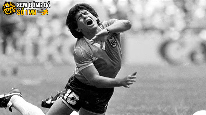 Diego Maradona – Cậu bé vàng Argentina