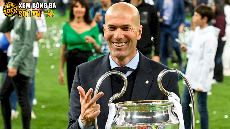 Zinedine Zidane – Nghệ sĩ Pháp